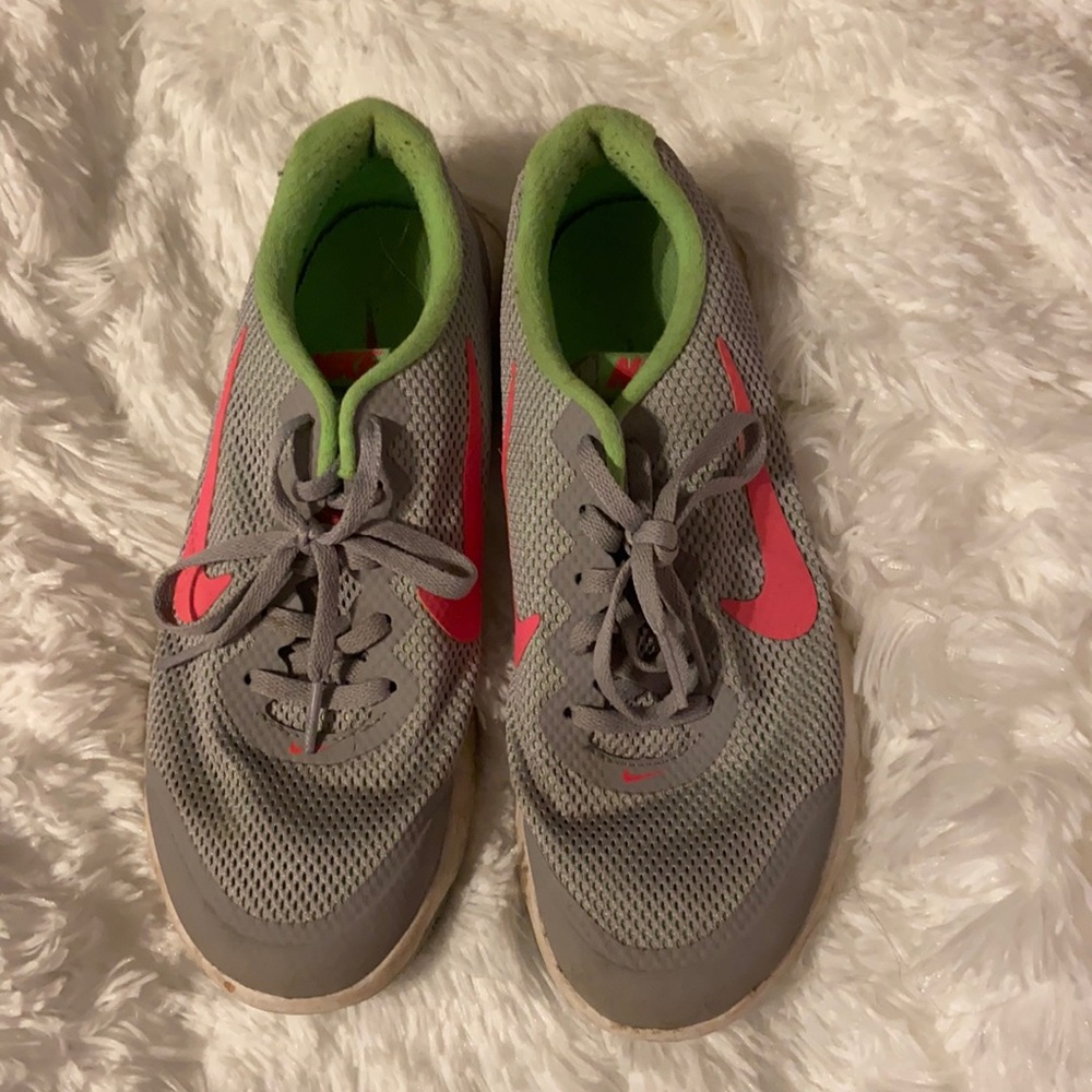 nike sneakers
